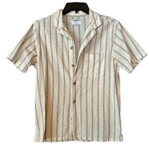 Men’s short sleeve button down